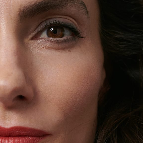 Smokey Eye Make-up Look