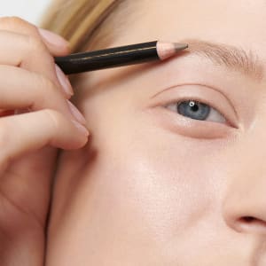 Dr. Hauschka Eye Brow Definer 01 light brown