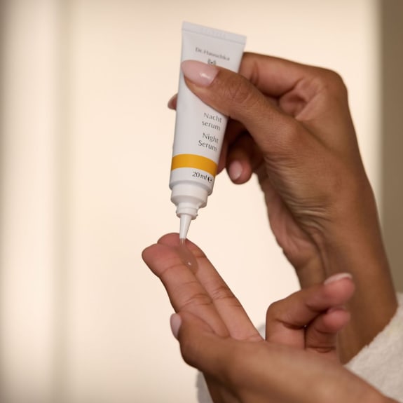 night serum on hand application