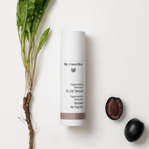 Regenerating Intensive Eye Serum - Dr. Hauschka