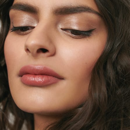 click to learn more about creating a red lip make-up look