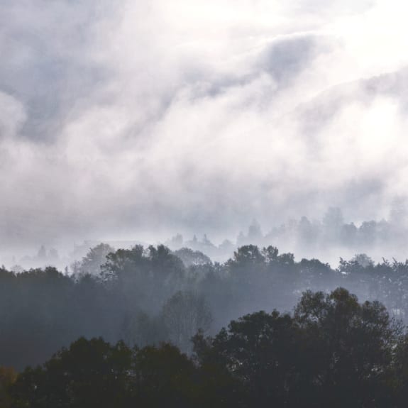 Dr. Hauschka Climate Neutral, clouds and mountains