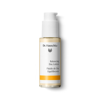 Dr.&nbsp;Hauschka Balancing Day Lotion: helps balance oily combination skin, reduce the appearance of blemishes – formulation with anthyllis