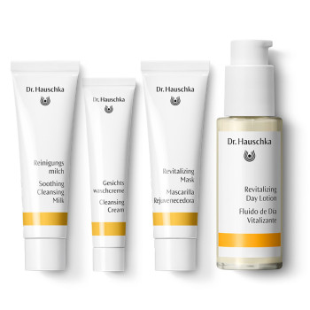 Revitalizing Radiance Gift Set
