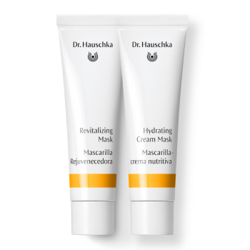 Revitalizing Moisture Mask Treatment